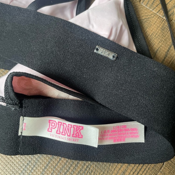 NWOT PINK Victoria’s Secret Daisy Lace Bralette, Ombré Pink/Black - Picture 9 of 10